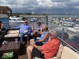 774ed5c4-aef6-49c4-80be-1350347009ac